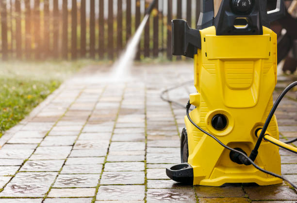 Best Pool Deck Cleaning  in Cypress Quarters, FL